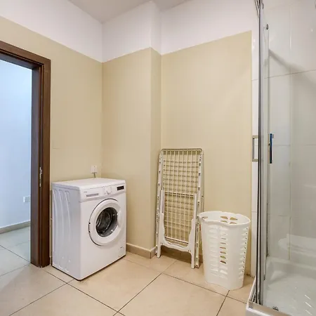 Spacious 4br In The Heart Of Swieqi By 360 Estates Apartmán Is-Swieqi