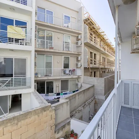 Apartamento Spacious 4br In The Heart Of Swieqi By 360 Estates *