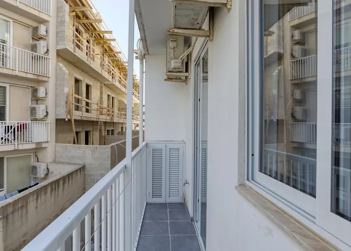 Apartman Spacious 4br In The Heart Of Swieqi By 360 Estates